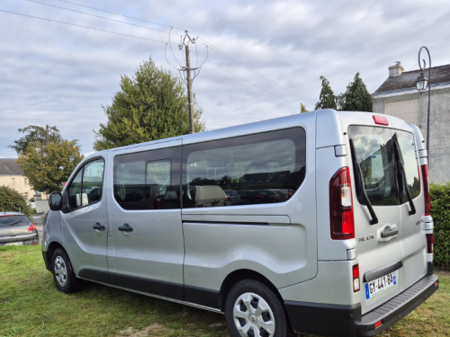 trafic-gris-claire-9-places